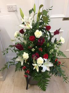 Pedestal Arrangement - Flùr